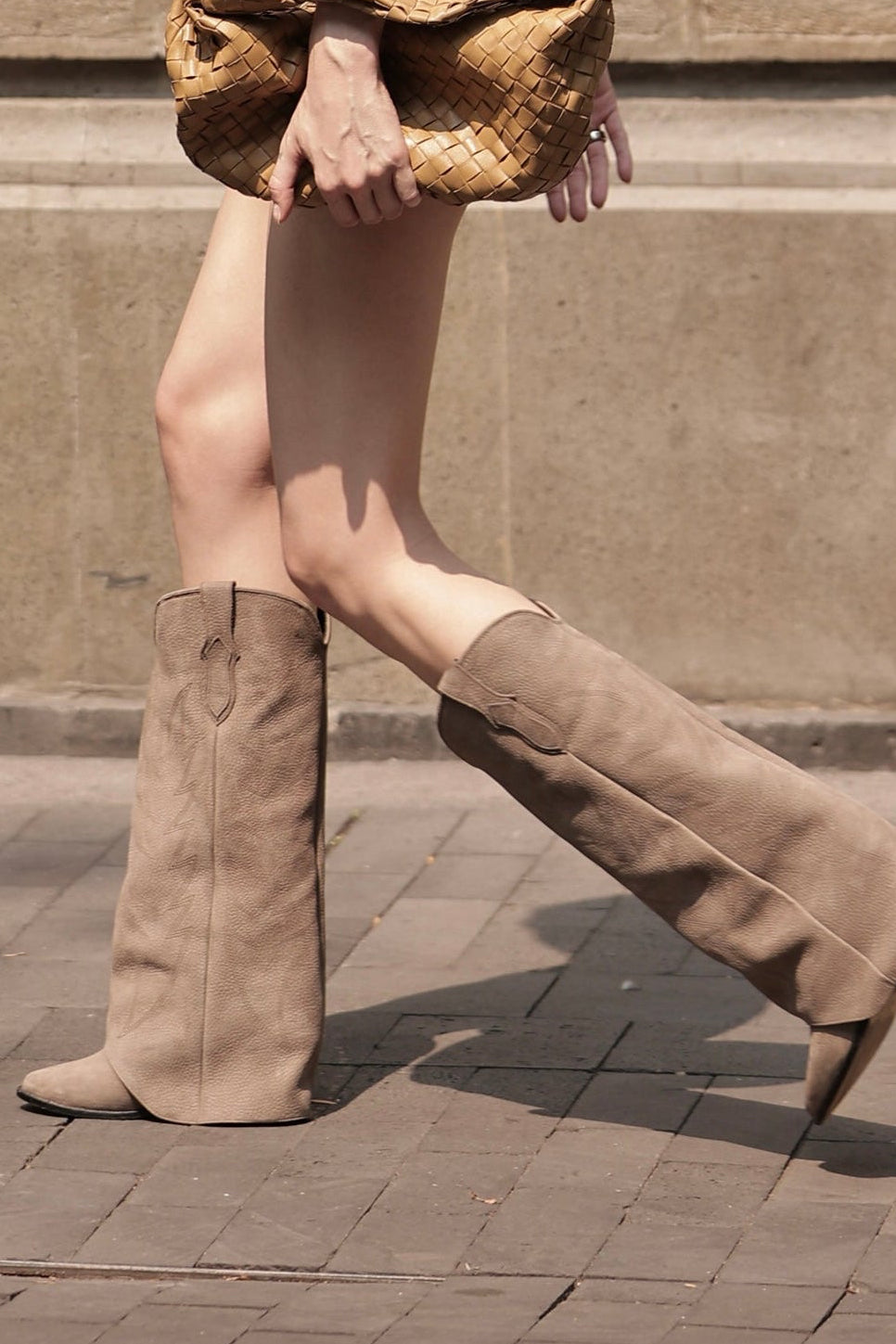 THE ORIGINAL COWBOY BOOTS BORDADAS - SHARK