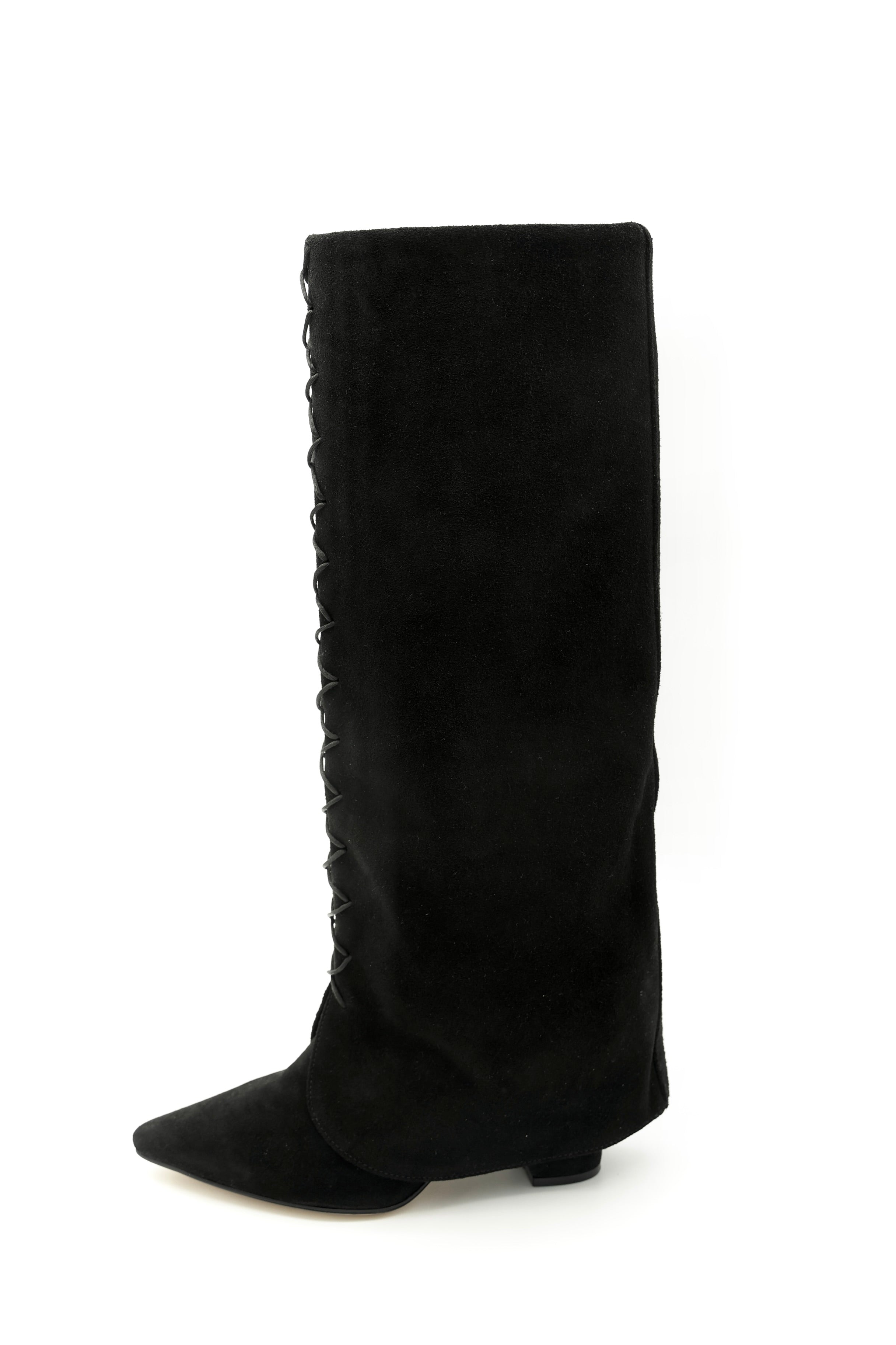 High Boot con Cordón de Gamuza Negra