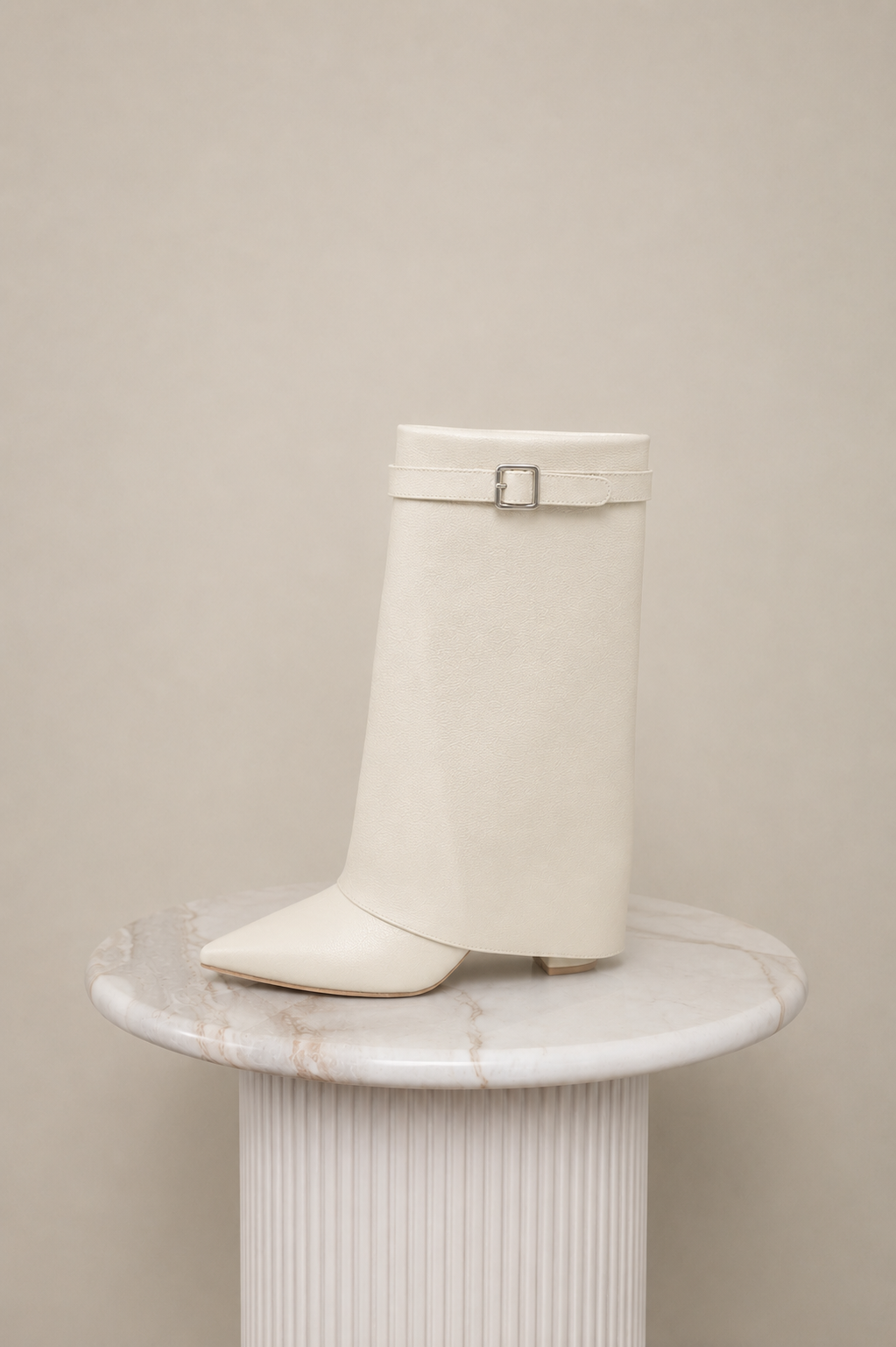 MIDI BELL BOOTS CON STRAPS