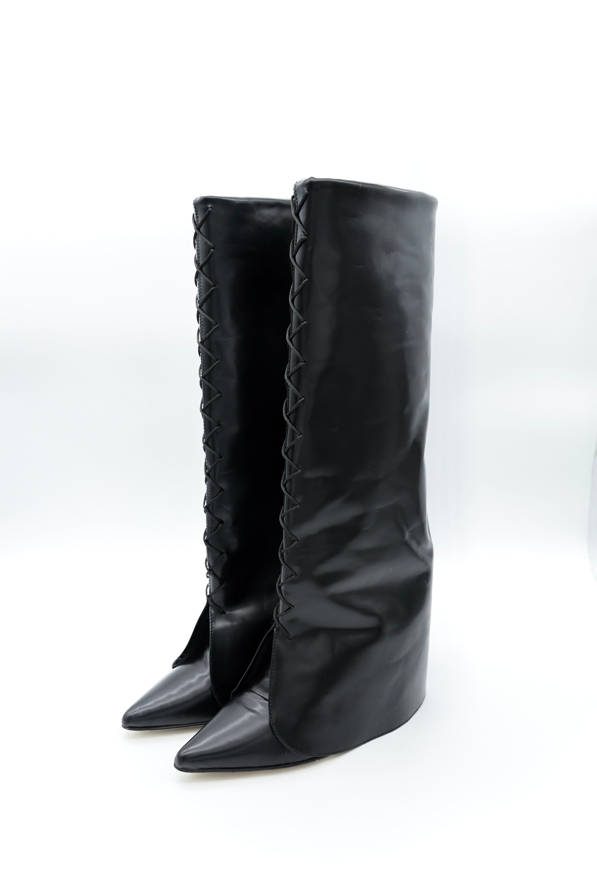 High Boot con Cordón - Piel Negra con Cordón